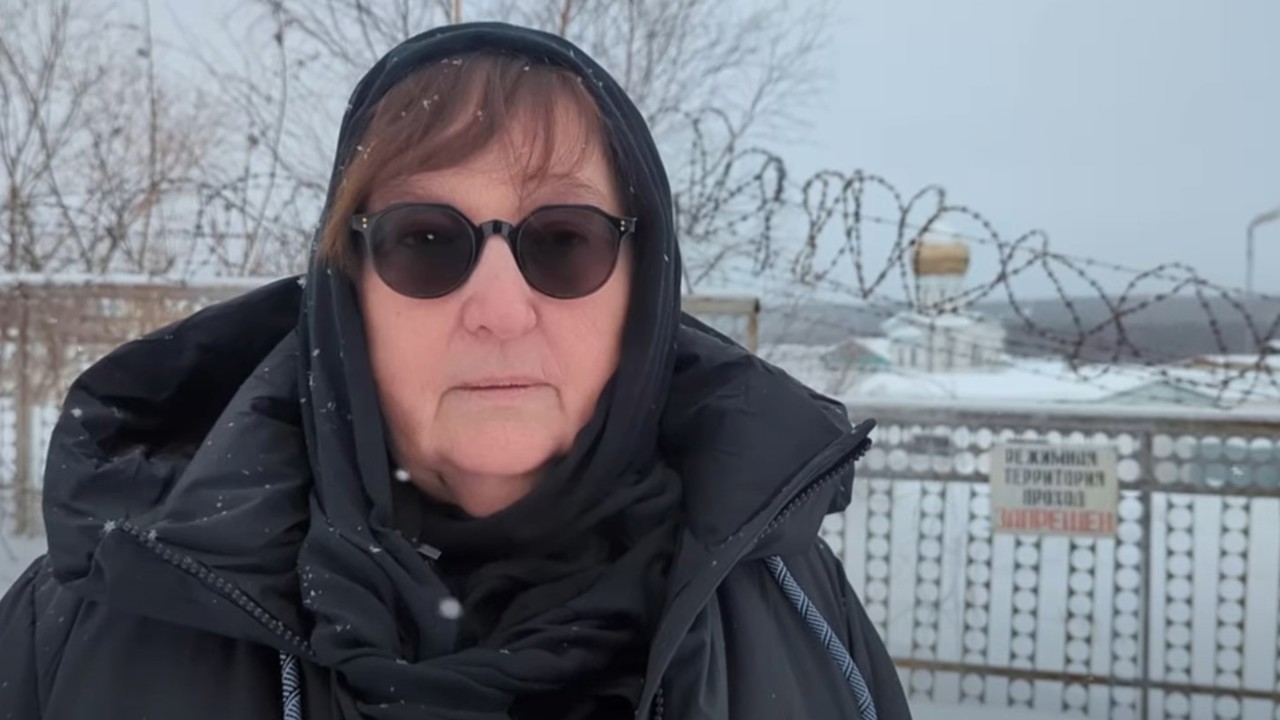 "В закрытом режиме": суд Салехарда рассмотрит иск матери Навального только через две недели