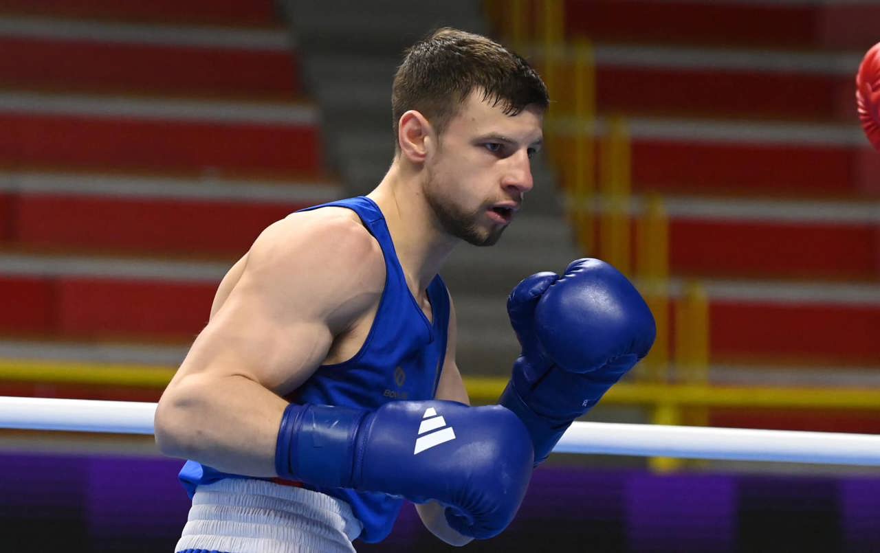 Boxerul moldovean Alexandru Paraschiv a ratat calificarea la Olimpiada de la Paris în cadrul primului turneu pre-olimpic