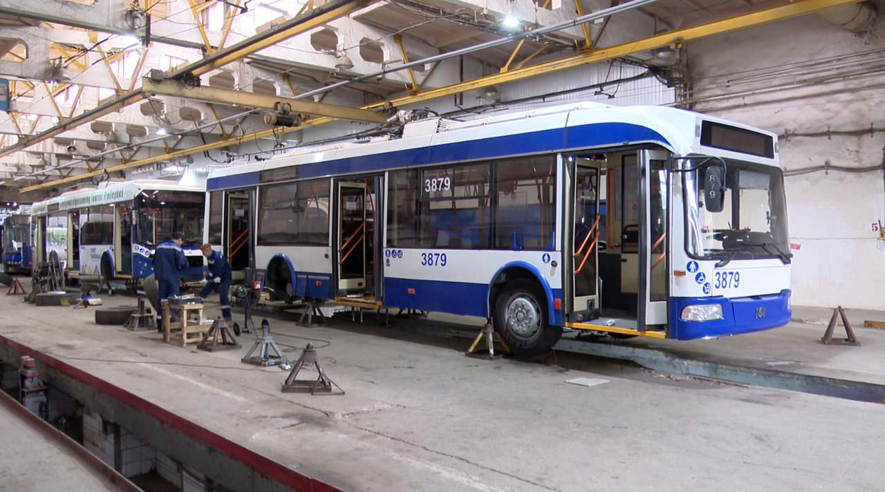 Învățământul dual câștigă teren: Istoriile unor elevi care au ales formarea profesională la RTEC