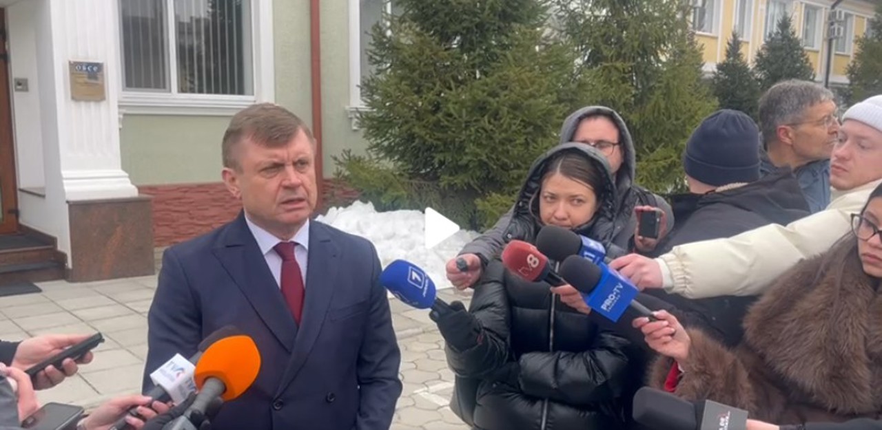 Valeriu Chiveri propune trecerea tuturor școlilor din raioanele de est la predarea în limba română, din 1 septembrie 2026 