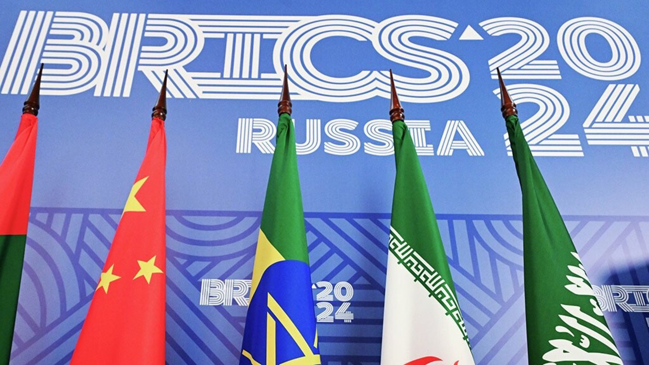 Summitul BRICS din Kazan: Extindere, dedolarizare și influență globală, în discuții