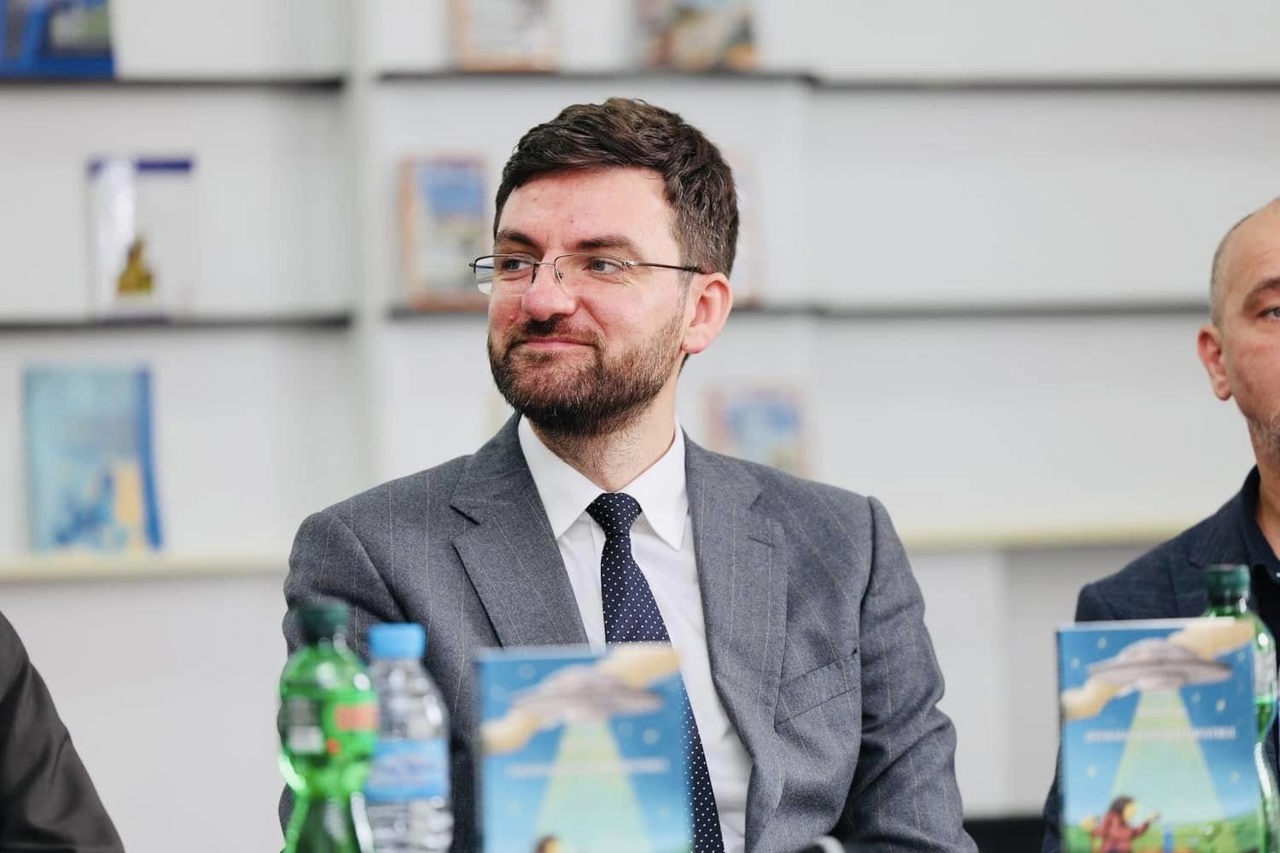 Schimbări în conducerea ICR Chișinău: Narcis Afrăsinei preia conducerea Festivalului CHILL