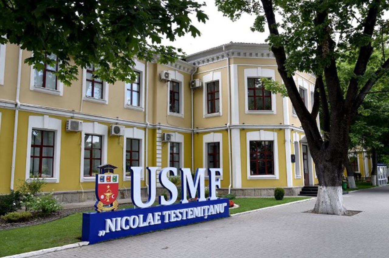 ADMITERE | Locurile bugetare la USMF „Nicolae Testemițanu”, ocupate integral: Peste 1.300 de tineri au fost admiși la studii