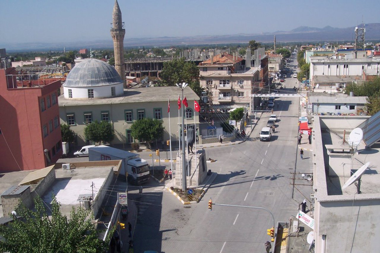 Турция после разрушительного землетрясения: Эрзин - город без жертв