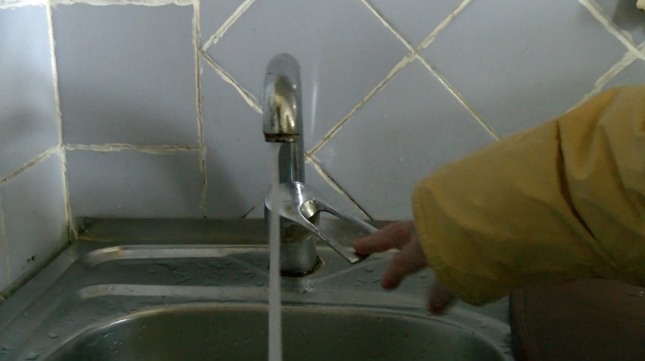 După o săptămână de criză, apa a revenit în nordul țării, însă doar pentru uz menajer