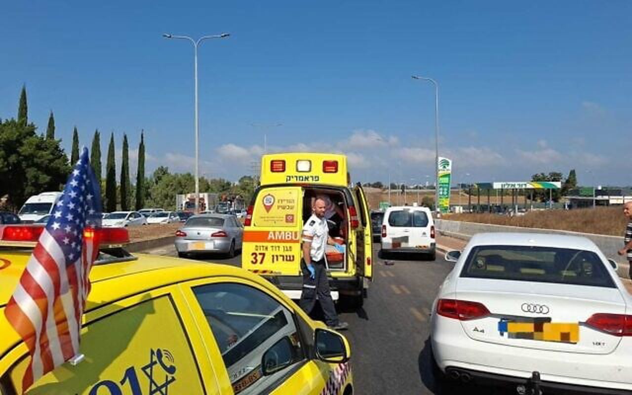 Opt persoane rănite într-un presupus atac cu mașina în Israel: șoferul a fugit de la locul incidentului