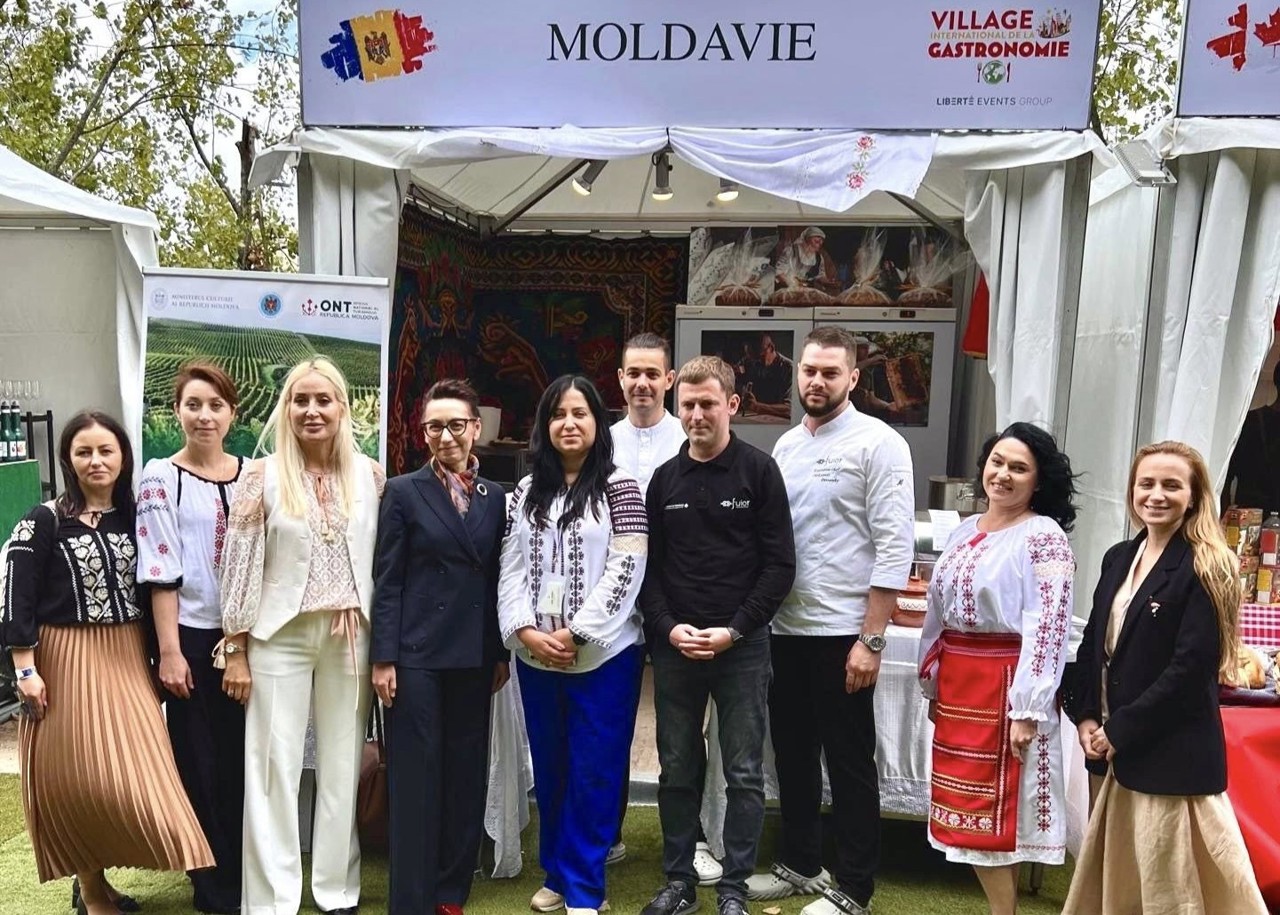 Republica Moldova, prezentă la Festivalul Internațional al Gastronomiei de la Paris cu bucate tradiționale și vinuri autohtone