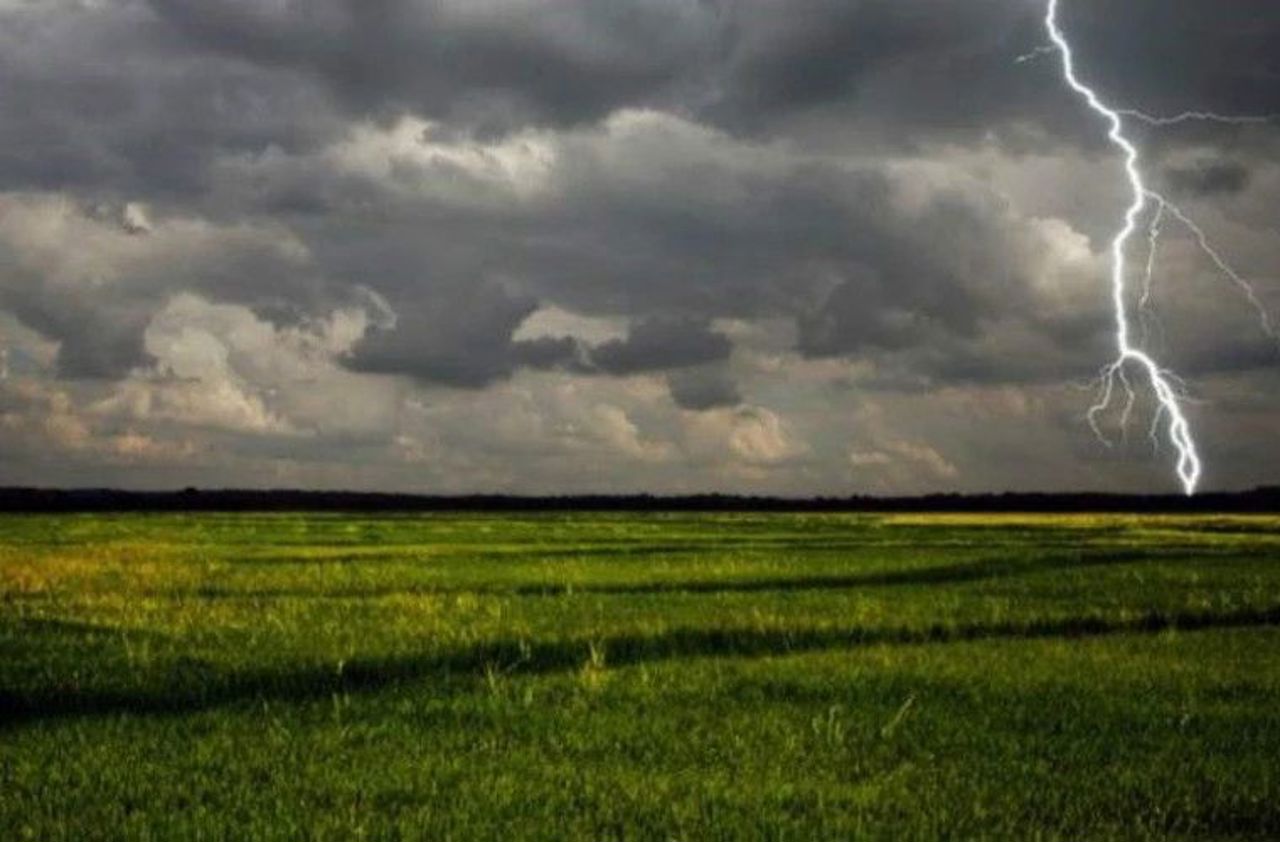 SHS a emis Cod galben de instabilitate atmosferică, valabil până deseară