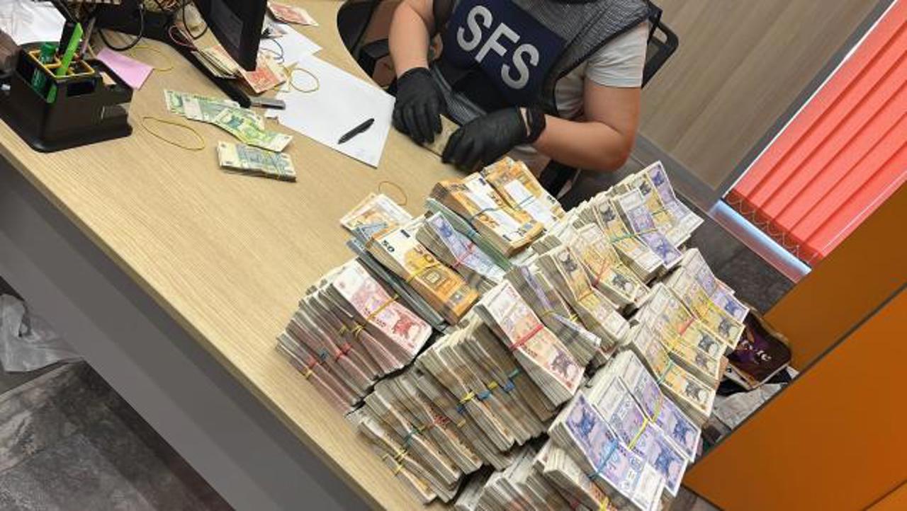 Зарплаты в конвертах и отсутствие чеков: три столичных предприятия нанесли ущерб государству на 13 миллионов леев