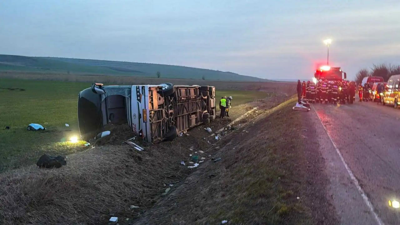  В Румынии перевернулся автобус из Кишинева: есть погибший и пострадавшие