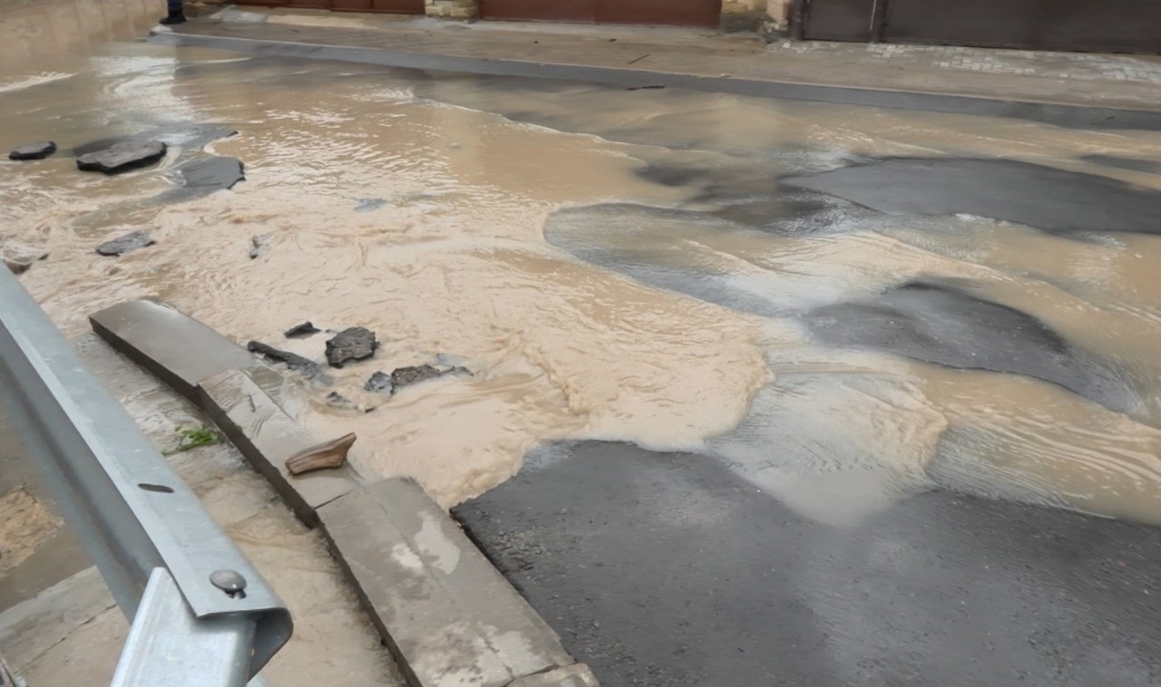 Ploile abundente au scos la iveală din nou problemele infrastructurii din Durlești