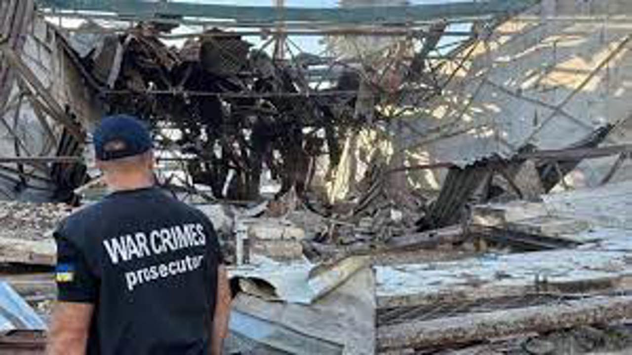 Ожесточенные бои и обстрелы в Херсоне и Одессе, украинские войска держатся, несмотря на нехватку боеприпасов и современного оружия