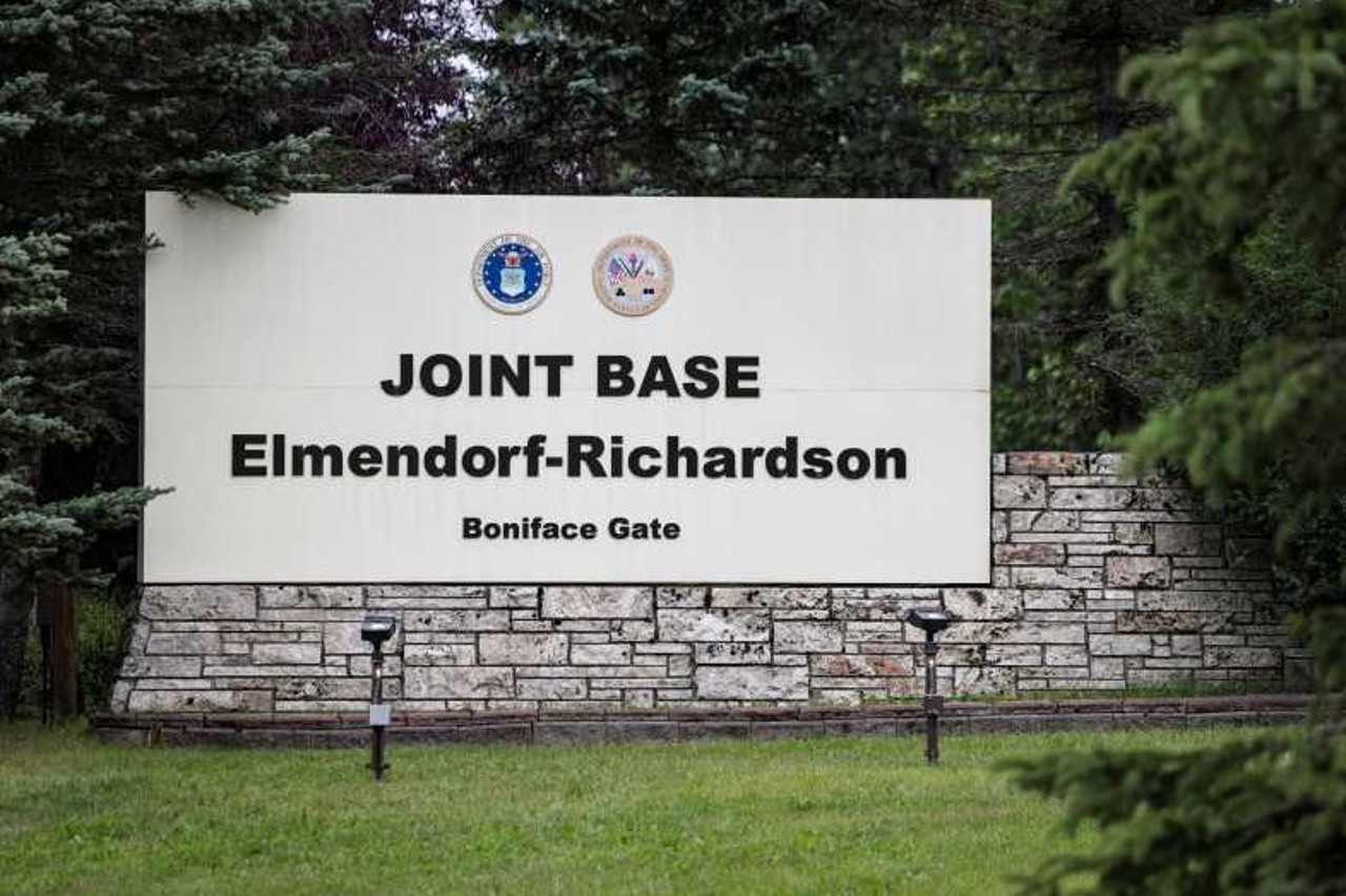 Jeenah Moon / REUTERS