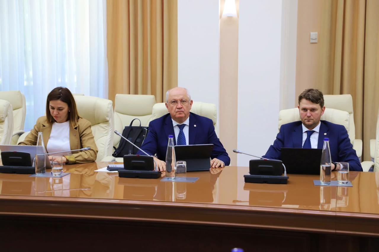 „Nu cer lucruri imposibile”. Mesajul premierului Munteanu după întâlnirea cu agricultorii