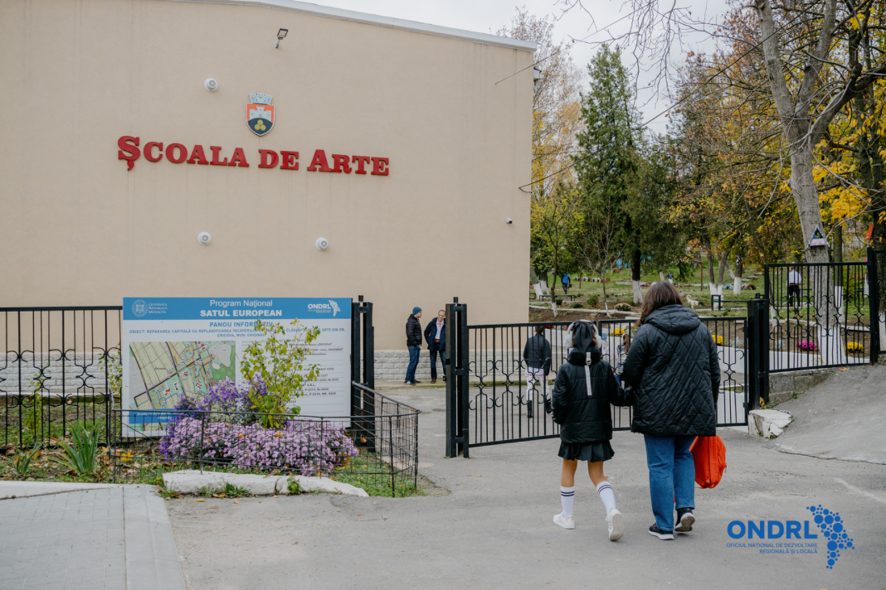 Școala de Arte din Cricova, redeschisă după renovare: peste 550 de elevi beneficiază de săli moderne și instrumente noi