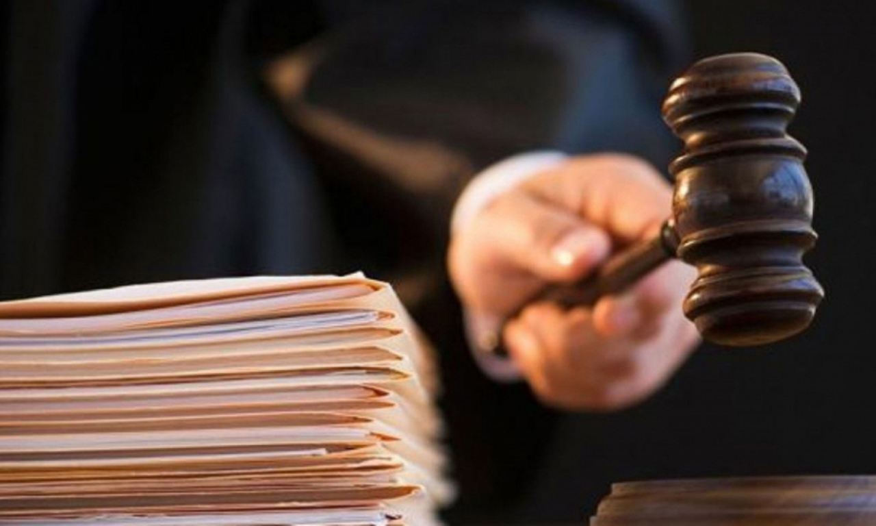 Omor, furt și atac asupra unui polițist: autorul crimei de la Ciocana a ajuns pe banca acuzaților