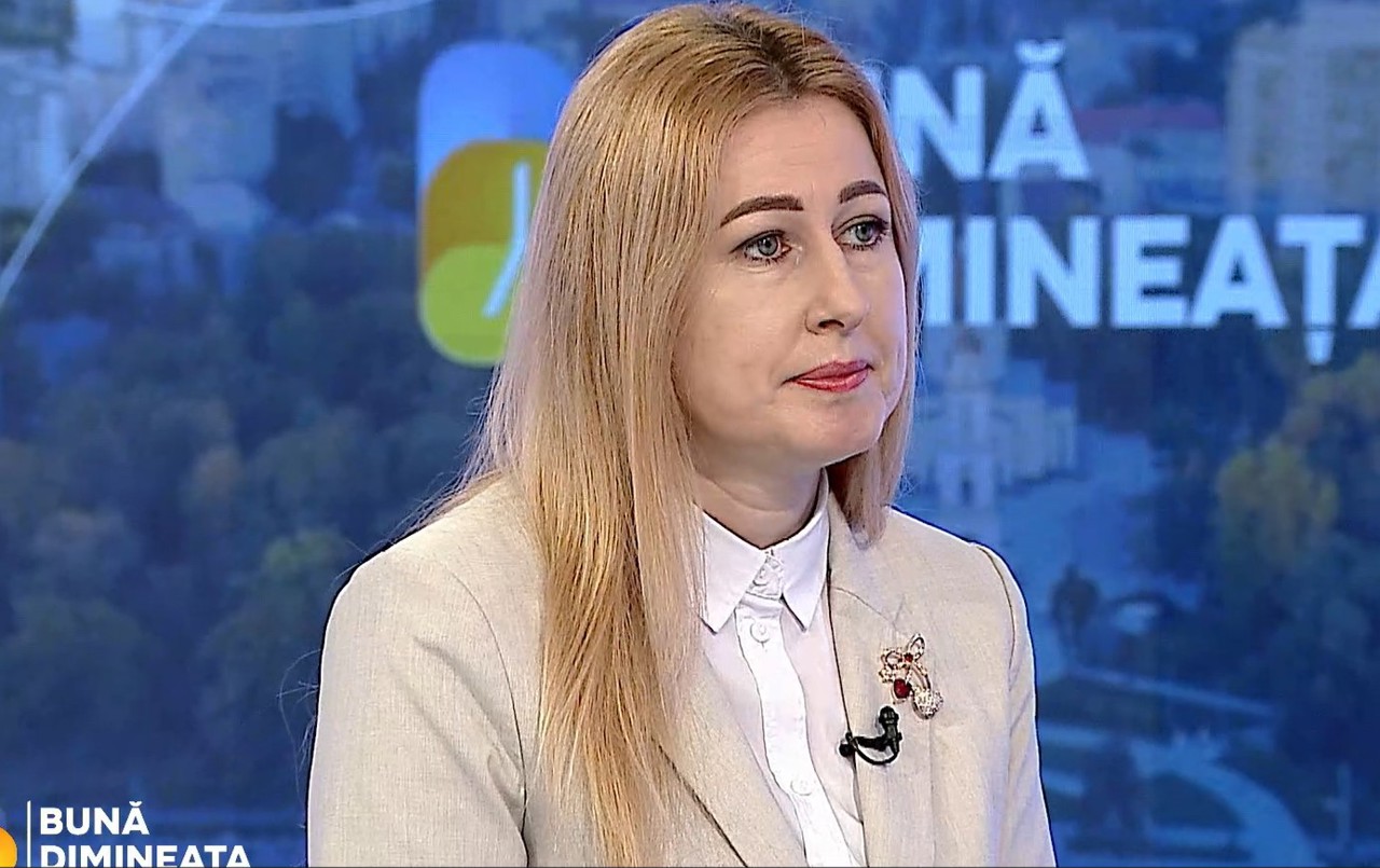 Tatiana Rotaru, șefă adjunctă a Direcției Relații cu Beneficiarii din cadrul CNAM (captură video - Bună dimineața, TV Moldova 1)