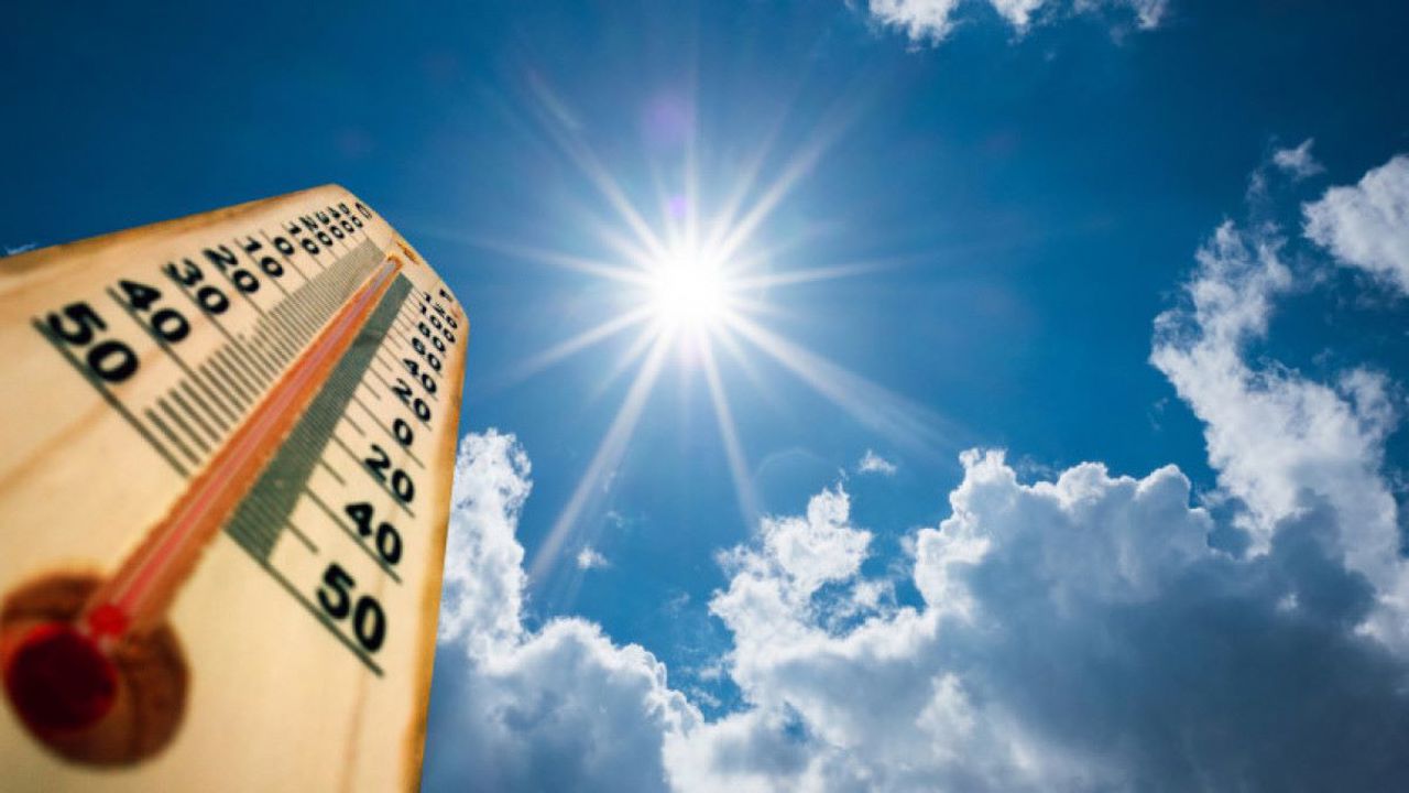 Temperaturi record în mai multe țări europene. Meteorologii prognozează încă o lună de foc