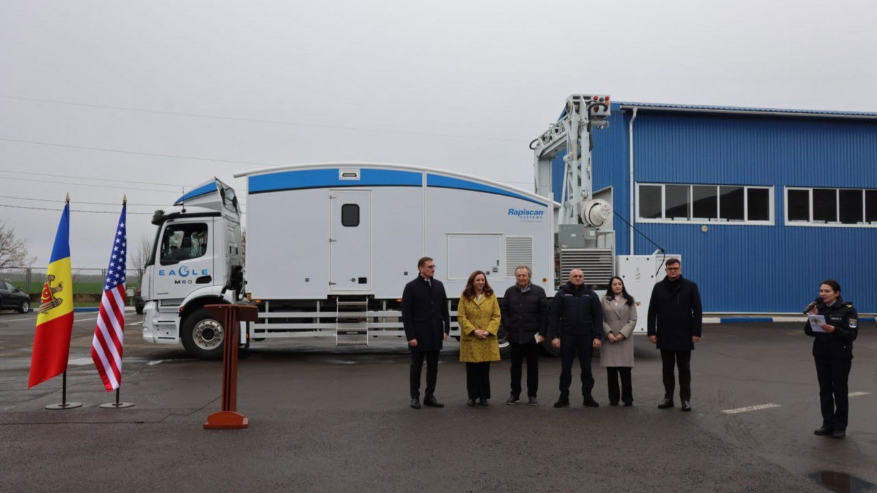 Scaner mobil de ultimă generație, inaugurat la vama Tudora cu sprijinul SUA