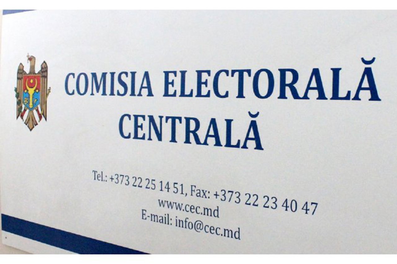 Funcționarii publici în campania electorală. Ce categorii au obligația de a-și suspenda activitatea din funcția pe care o dețin 