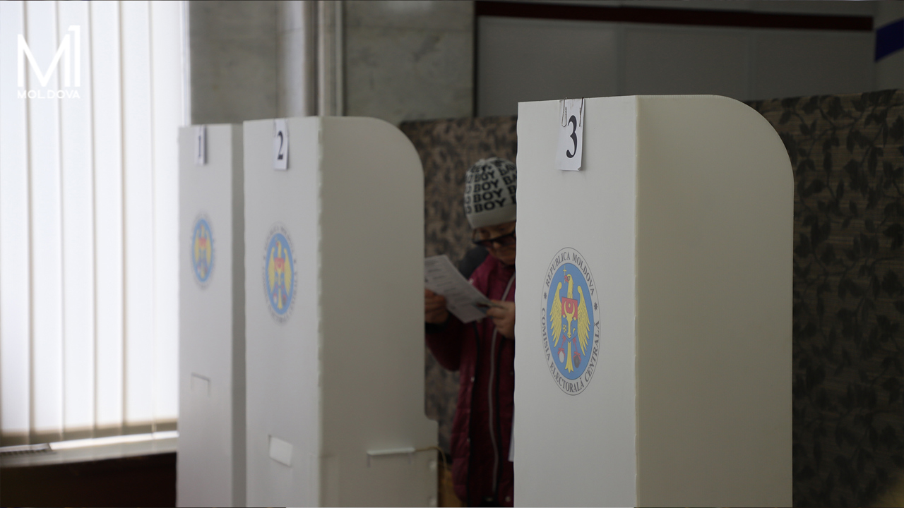 Cum pot vota moldovenii din diasporă la alegerile prezidențiale și referendum