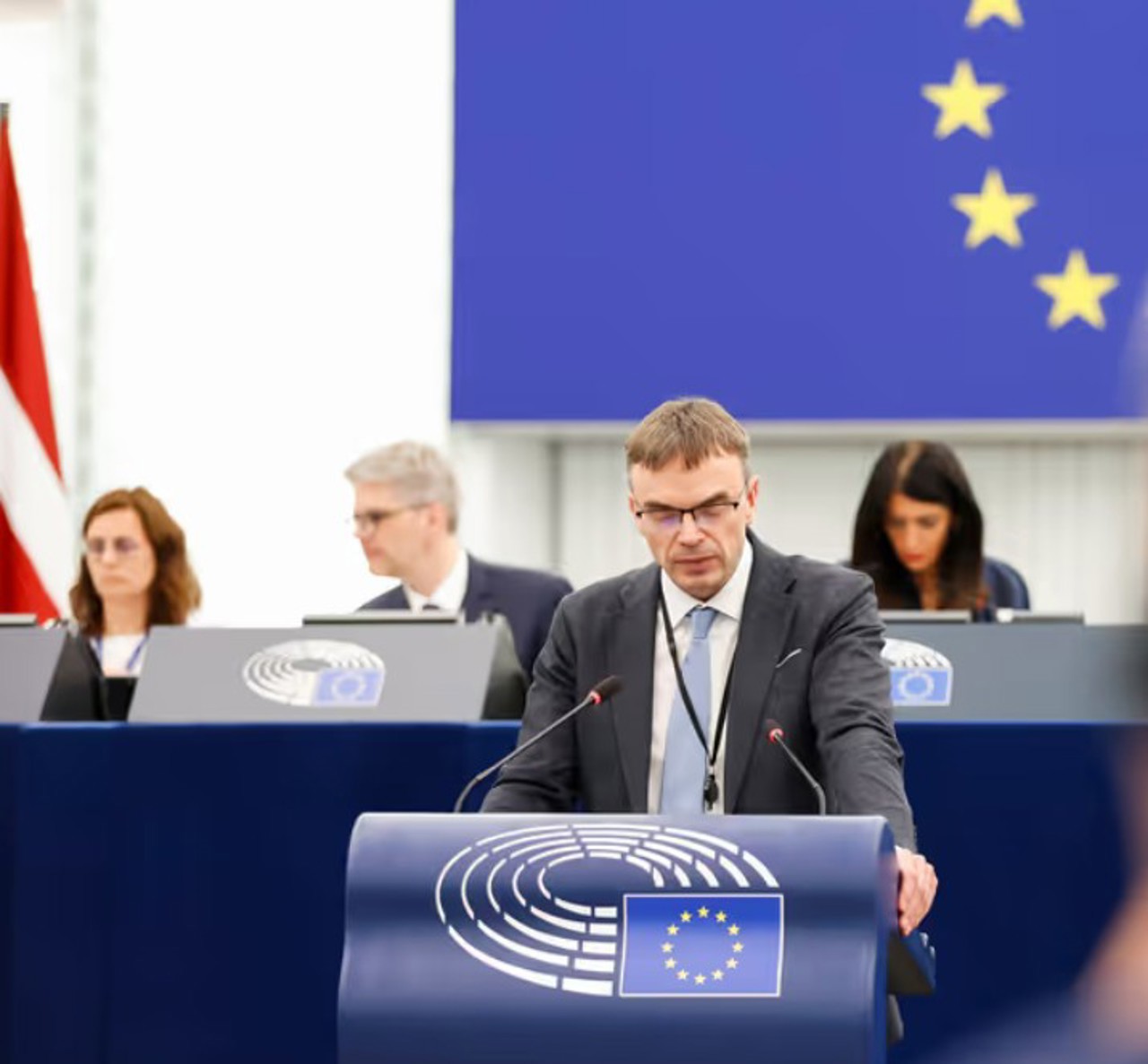 «Впечатляющие» успехи: Европейский парламент призывает открыть все переговорные кластеры с Молдовой