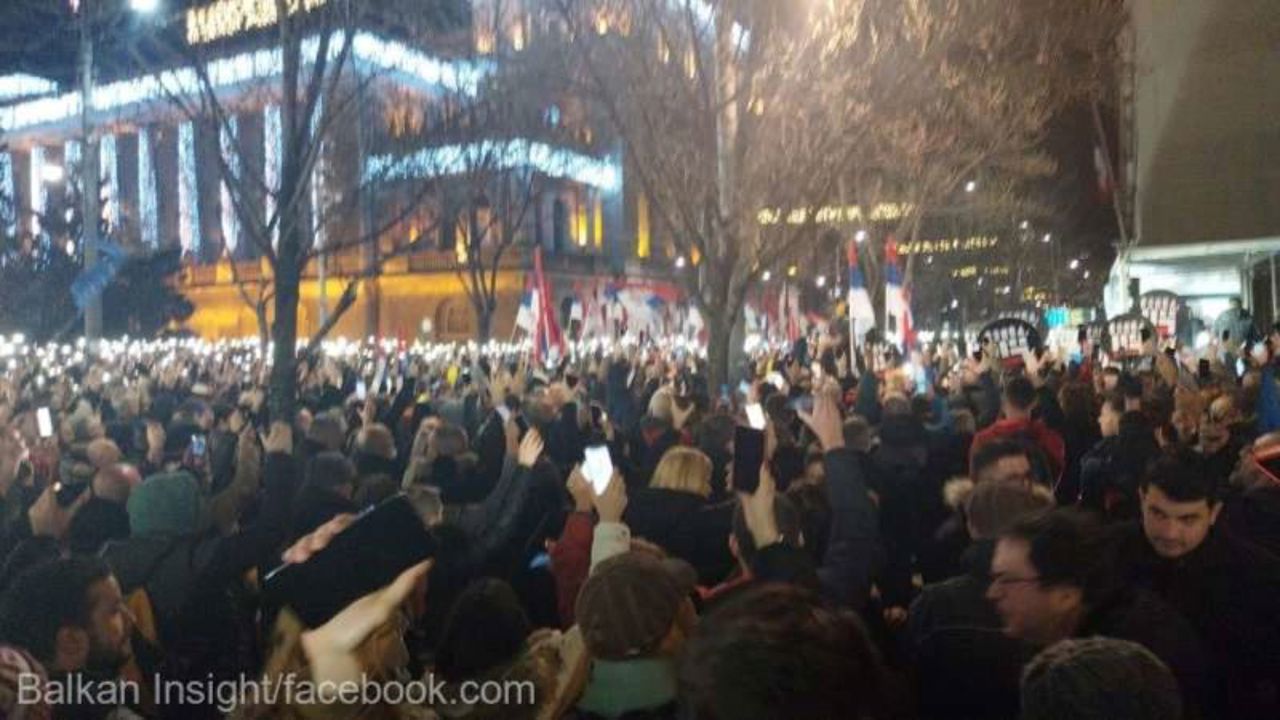 Serbia: Mii de persoane au cerut, la Belgrad, anularea alegerilor parlamentare și locale