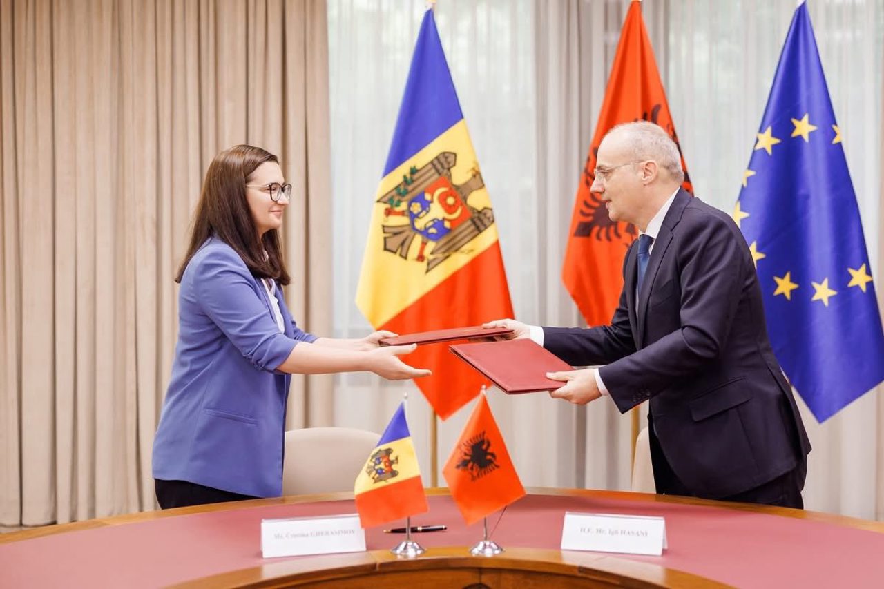 Moldova boosts EU bid, gains support at Tirana summit