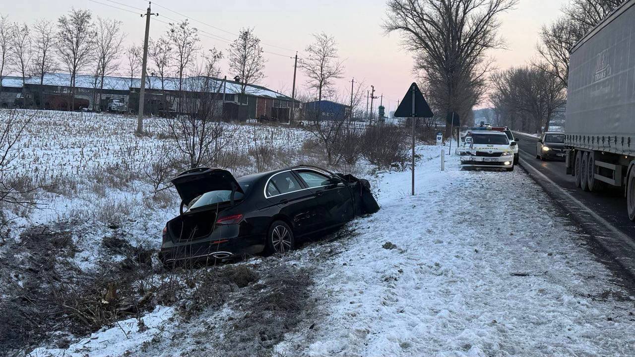 Șoferul care a provocat un accident mortal pe drumul spre Cimișlia și-a aflat sentința: Despăgubiri de milioane și închisoare în penitenciar de tip deschis