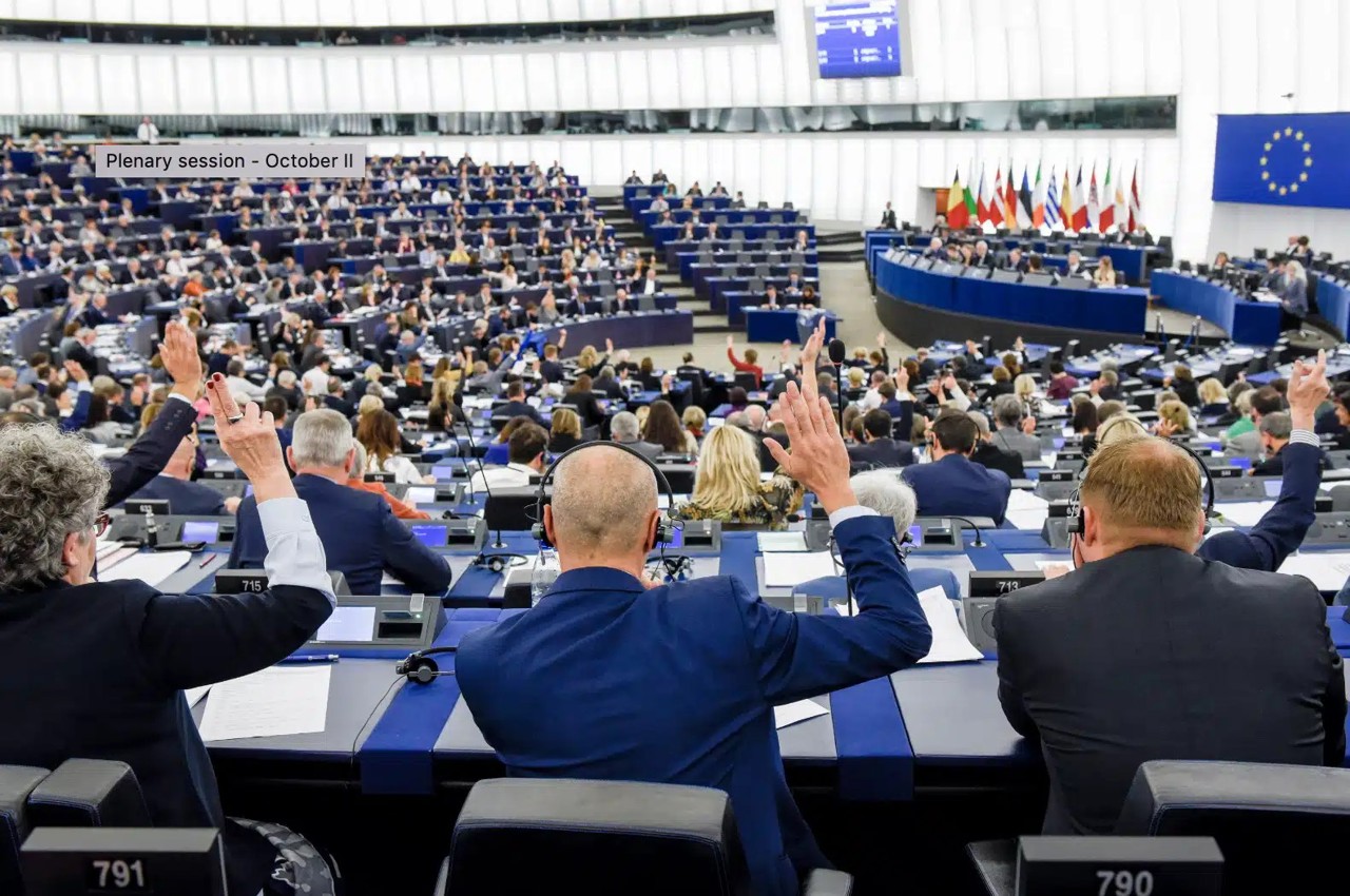 Correspondence // Immigration: Brussels proposes new legislation favoring deportations