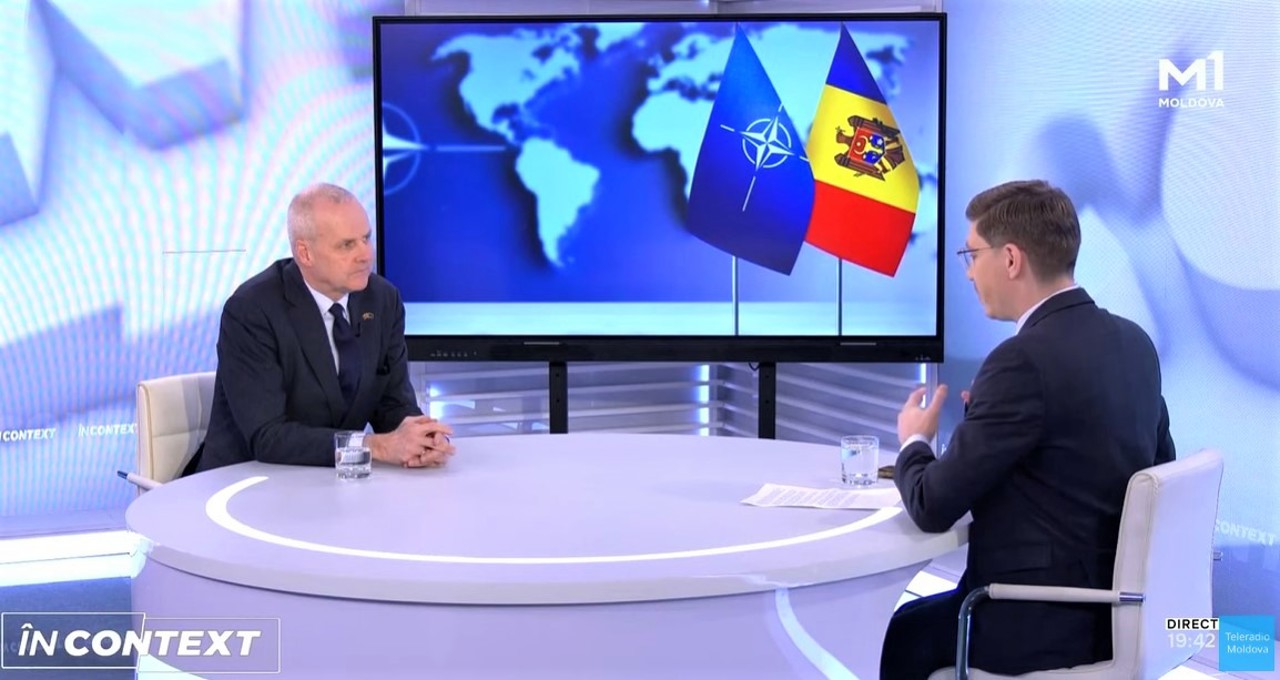 INTERVIU la Moldova 1 | Oficial NATO: Ne dorim încheierea războiului, dar nu vrem să vedem Ucraina capitulând în fața Rusiei