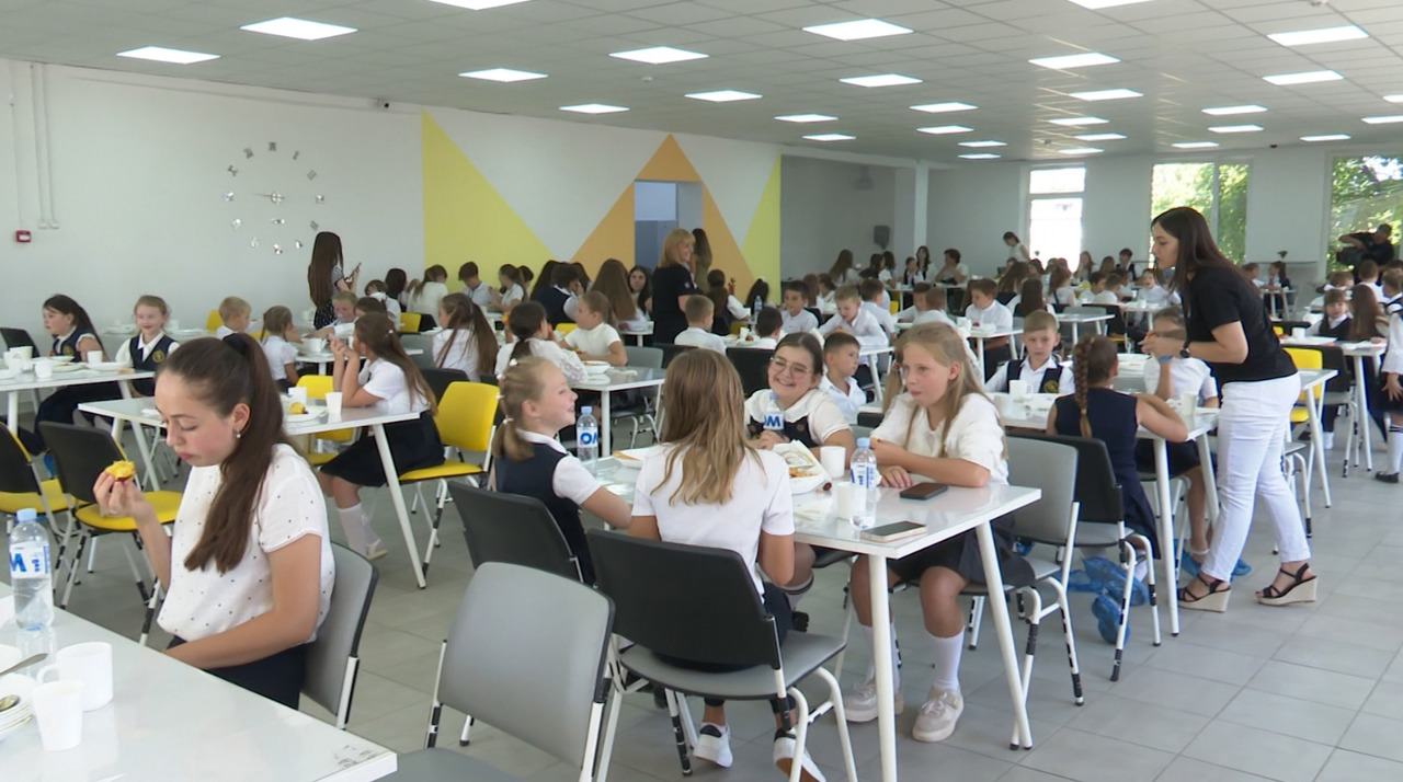 De la prânz la pachet la cantină modernă: investiții de milioane la Liceul „Onisifor Ghibu” din Orhei