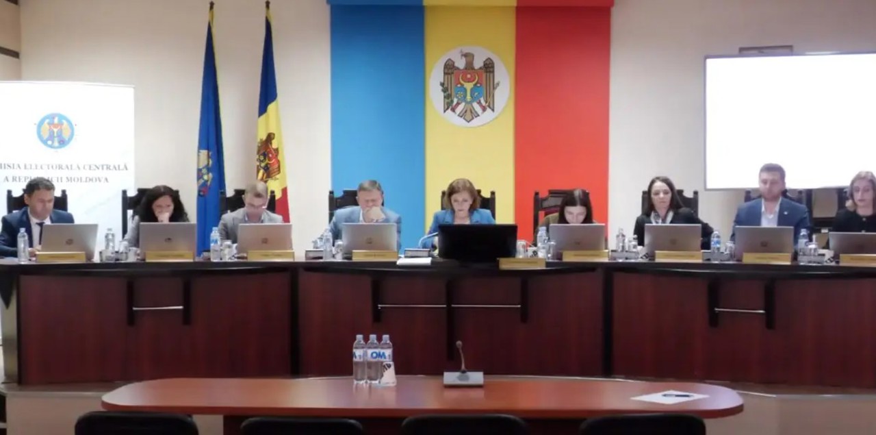 ЦИК признал парламентские выборы действительными и распределил мандаты депутатов