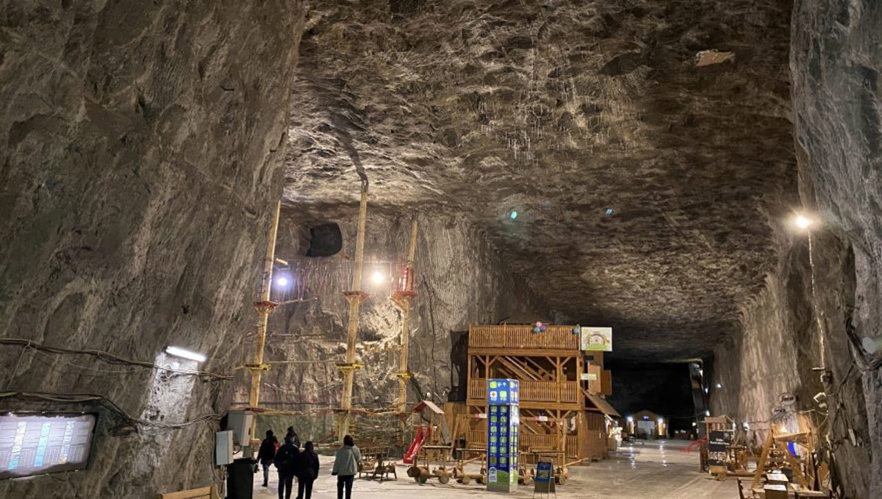 Соляная шахта Прайд в Румынии оказалась под угрозой обрушения