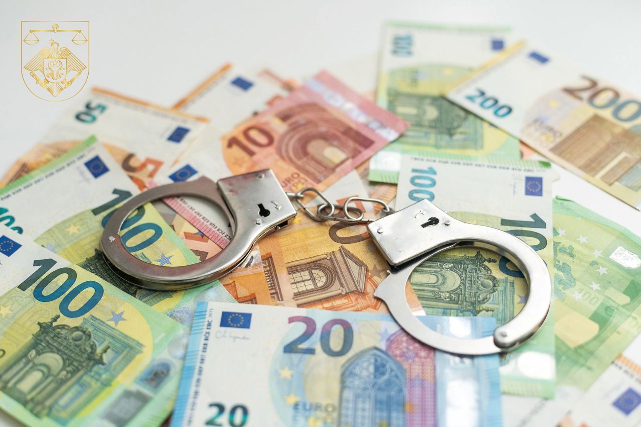 Peste 100 de victime și prejudicii de nouă milioane de lei: Capii unei rețele de migrație ilegală, condamnați