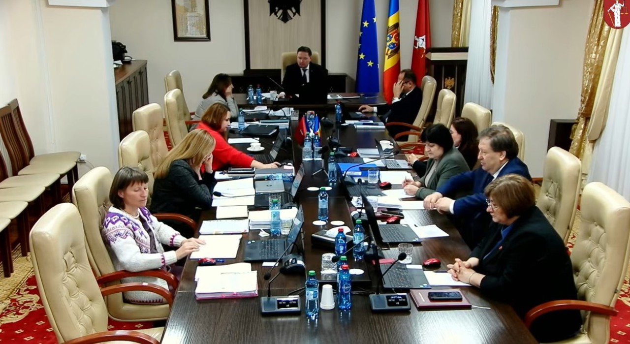 CSM modifică Regulamentul de distribuire aleatorie a dosarelor: judecătorii pot beneficia de reducerea sarcinii de muncă în situații speciale