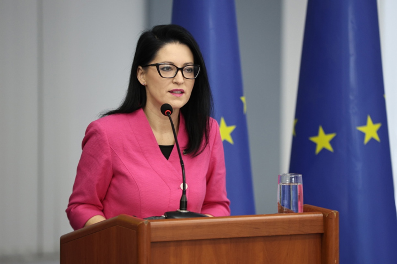 Planurile Ministerului Muncii și Protecției Sociale pentru 2026: 25.000 de persoane angajate și 5.000 de locuri la creșă