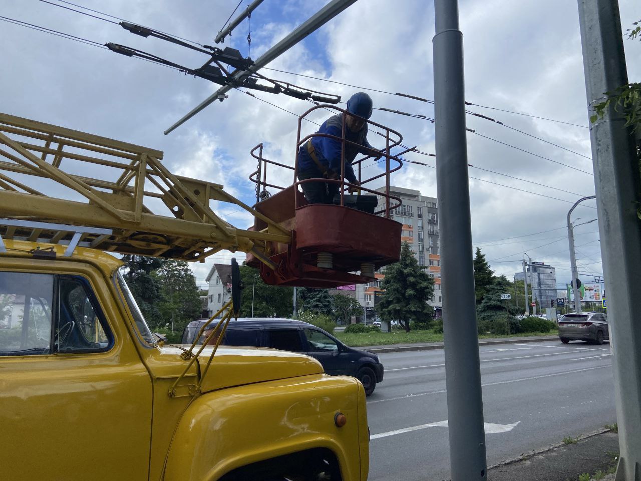 Atenție, șoferi! Primii senzori inteligenți pentru monitorizarea traficului, instalați în Chișinău, cu sprijinul Uniunii Europene