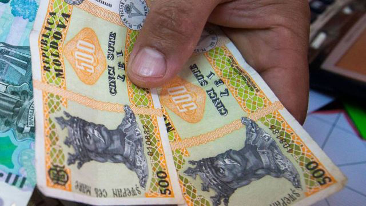 Salariul minim din R. Moldova ar putea acoperi 50% din cel mediu pe economie: Autoritățile promit majorări în fiecare an