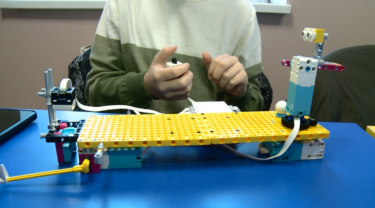 Școala de robotică din Orhei, locul unde copiii învață să gândească ca inginerii