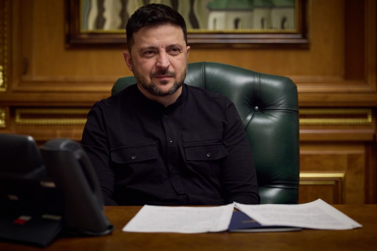 Zelenskyy advances peace framework following talks with Trump envoys