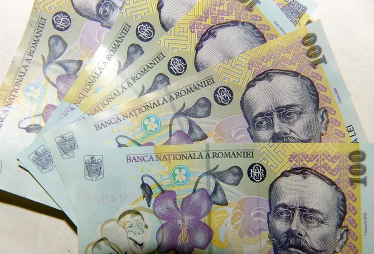 Plata alocațiilor pentru copii, acordate de statul român, nu va fi încetată odată cu anularea buletinelor românești