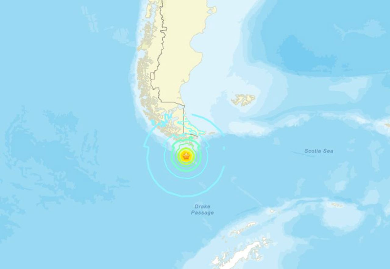 Un cutremur cu magnitudinea de 7,4 pe scara Richter s-a produs aproape de Argentina și Chile. A fost declanșată alertă de tsunami