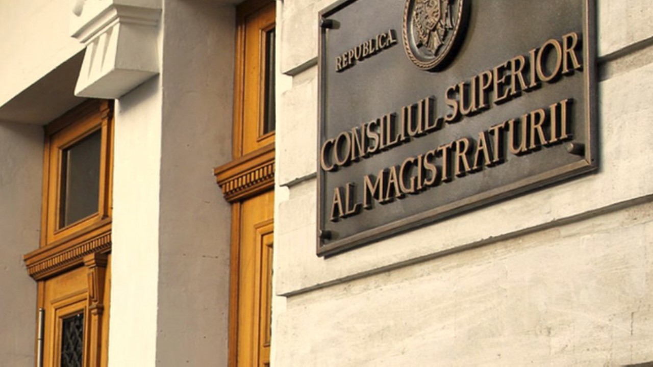 DOC Внеочередное заседание в ВСМ. Четыре судьи отстранены от должности и находятся под угрозой задержания 