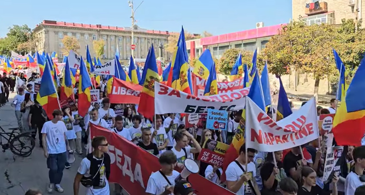 Marș împotriva aderării Republicii Moldova la UE