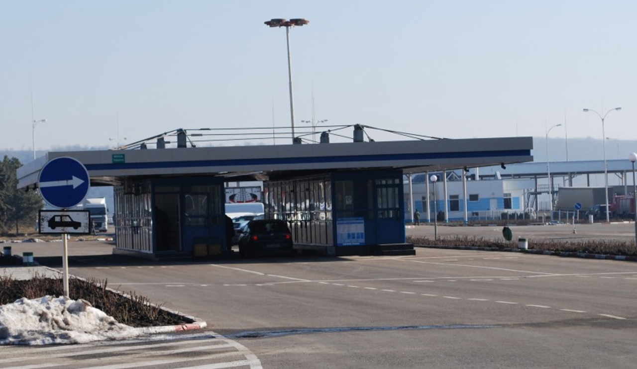 Poliția de Frontieră: Flux majorat de călători la ieșirea din țară