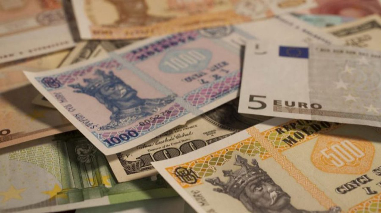 Sindicatele sesizează Comisia Europeană privind reforma salarizării din R. Moldova