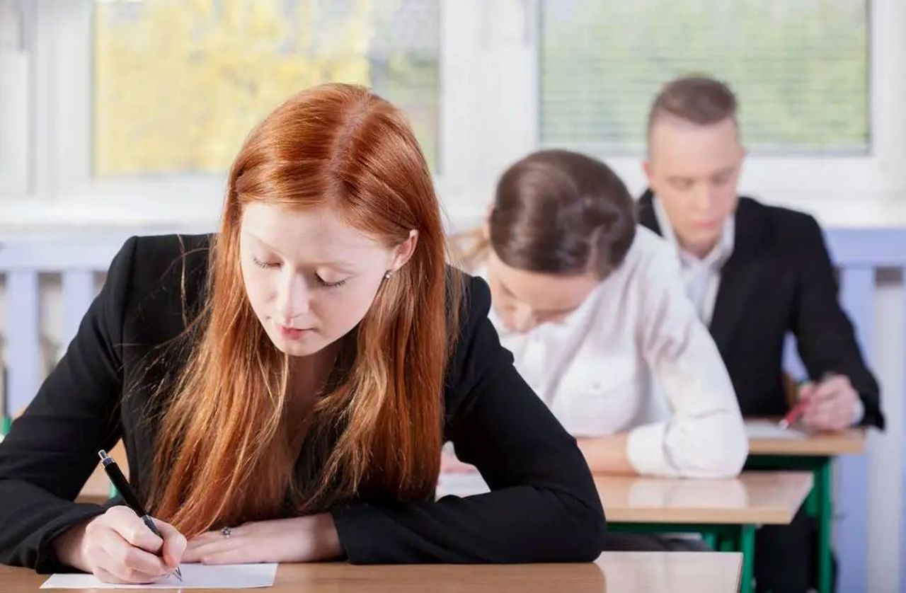 Peste 18.500 de elevi vor susține examenul de bacalaureat în acest an. Câte centre vor fi deschise