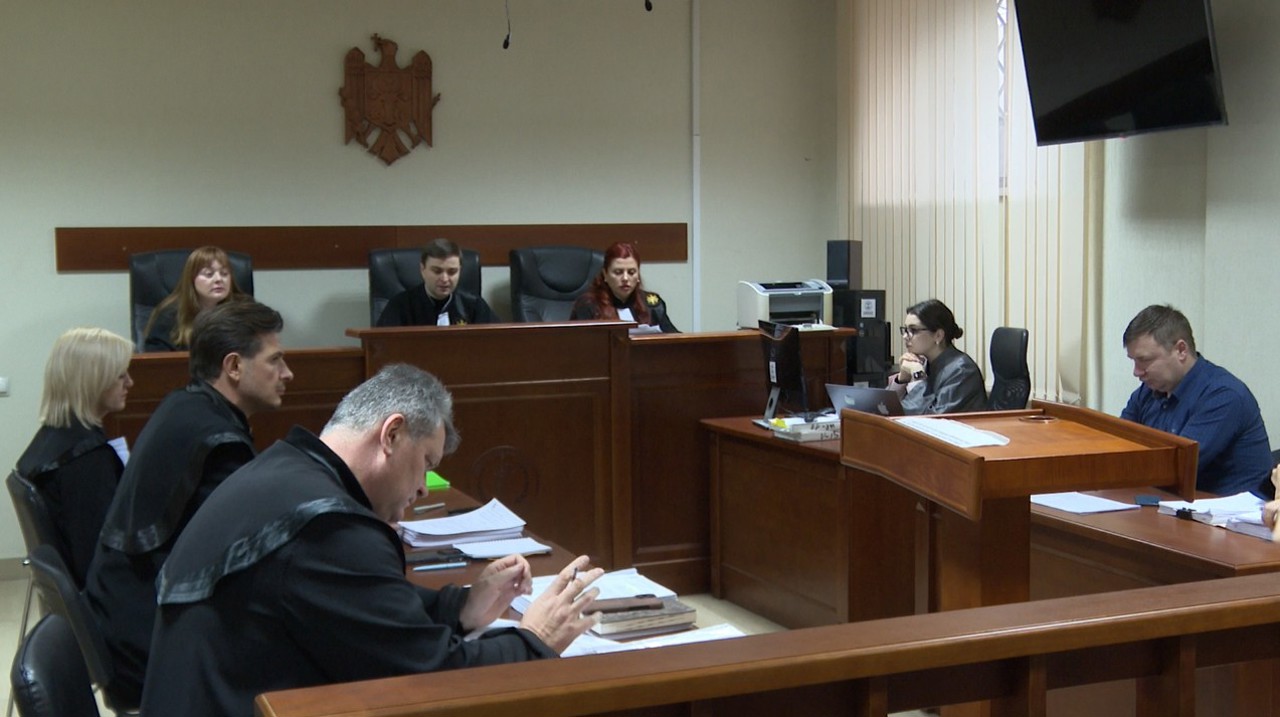 Vladimir Plahotniuc, mai aproape de sentință în dosarul privind frauda bancară: instanța a audiat un fost deputat transfug