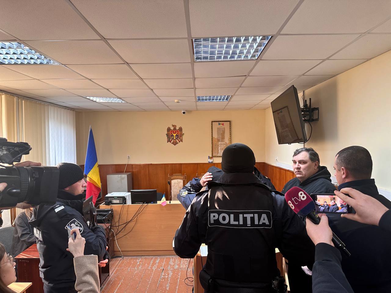 Fostul polițist Gheorghe Cotororobai, acuzat de omorul Anei-Maria, condamnat la detenție pe viață